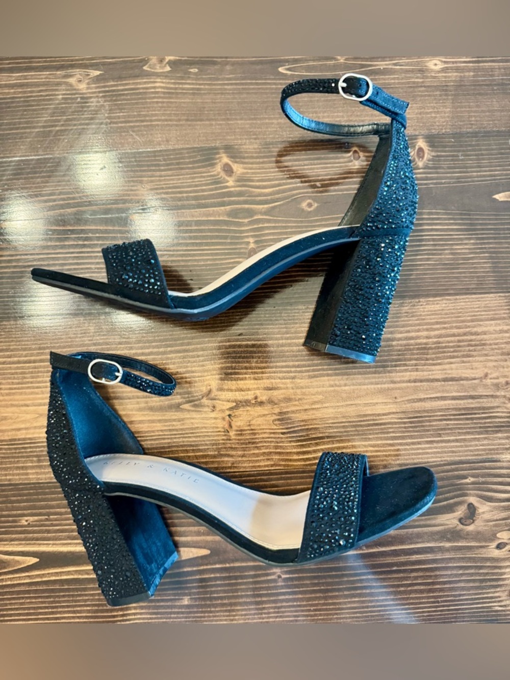 Kelly & Katie‎ Caital Black Beaded Block Heel Ankle-Strap Sandals Size 7.5 EUC